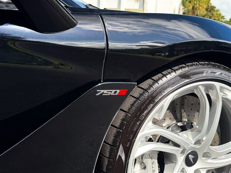 2024 McLaren 750S Spider - Photo 59 - Bonita Springs, FL 34134