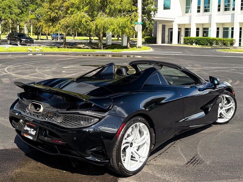 2024 McLaren 750S Spider - Photo 56 - Bonita Springs, FL 34134