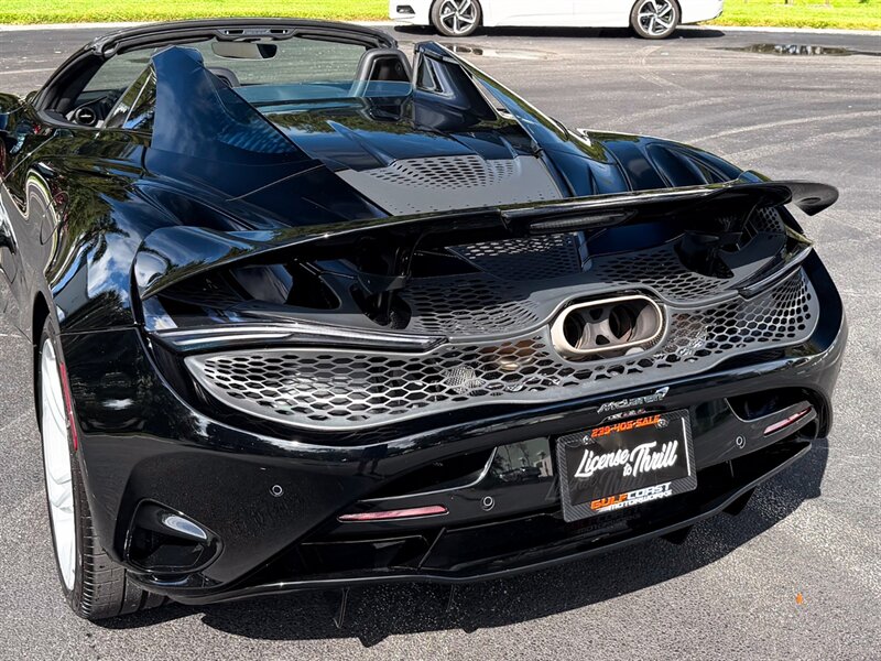 2024 McLaren 750S Spider - Photo 46 - Bonita Springs, FL 34134