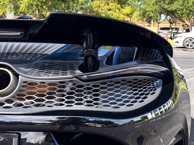 2024 McLaren 750S Spider - Photo 50 - Bonita Springs, FL 34134