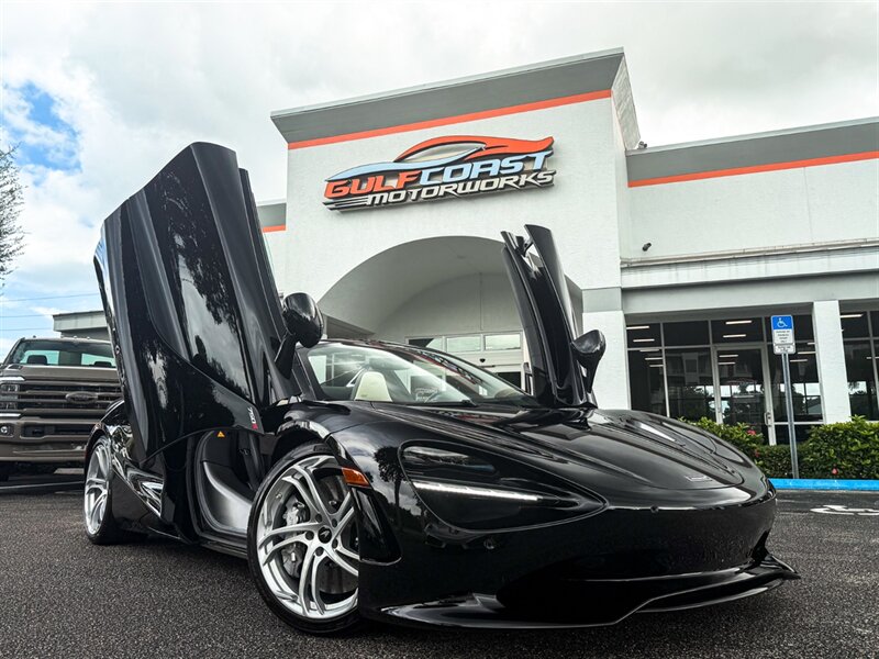 2024 McLaren 750S Spider - Photo 1 - Bonita Springs, FL 34134