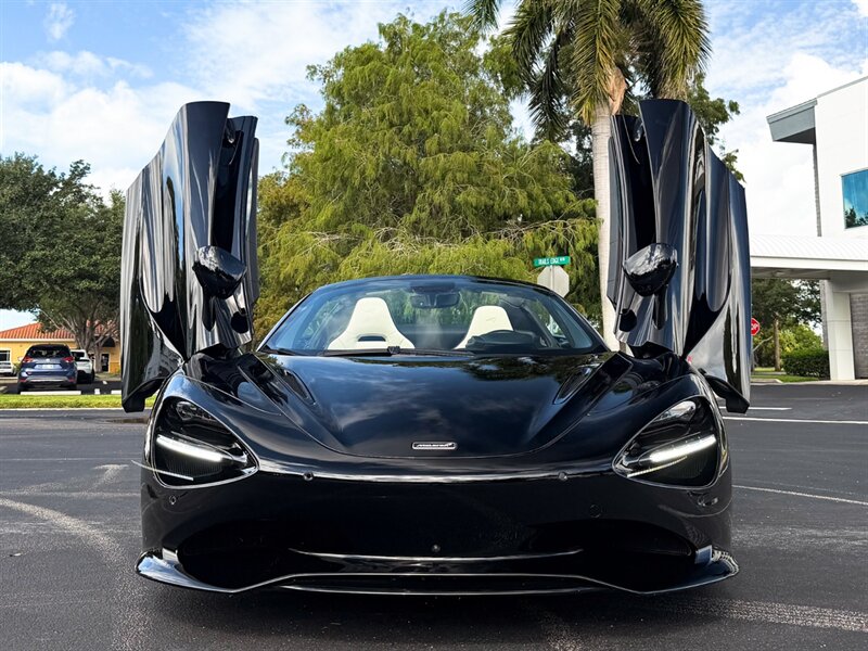 2024 McLaren 750S Spider - Photo 7 - Bonita Springs, FL 34134