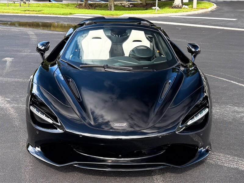 2024 McLaren 750S Spider - Photo 6 - Bonita Springs, FL 34134