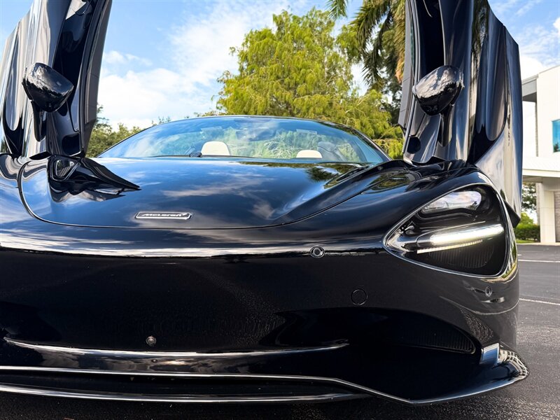 2024 McLaren 750S Spider - Photo 3 - Bonita Springs, FL 34134