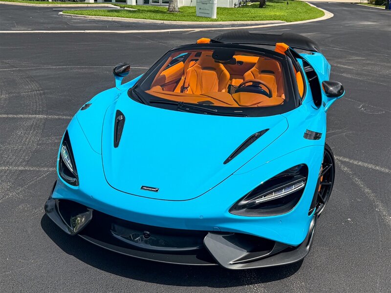 2022 McLaren 765LT Spider - Photo 9 - Bonita Springs, FL 34134
