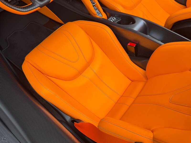 2022 McLaren 765LT Spider - Photo 27 - Bonita Springs, FL 34134