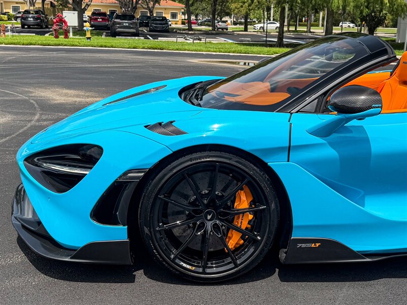 2022 McLaren 765LT Spider - Photo 43 - Bonita Springs, FL 34134