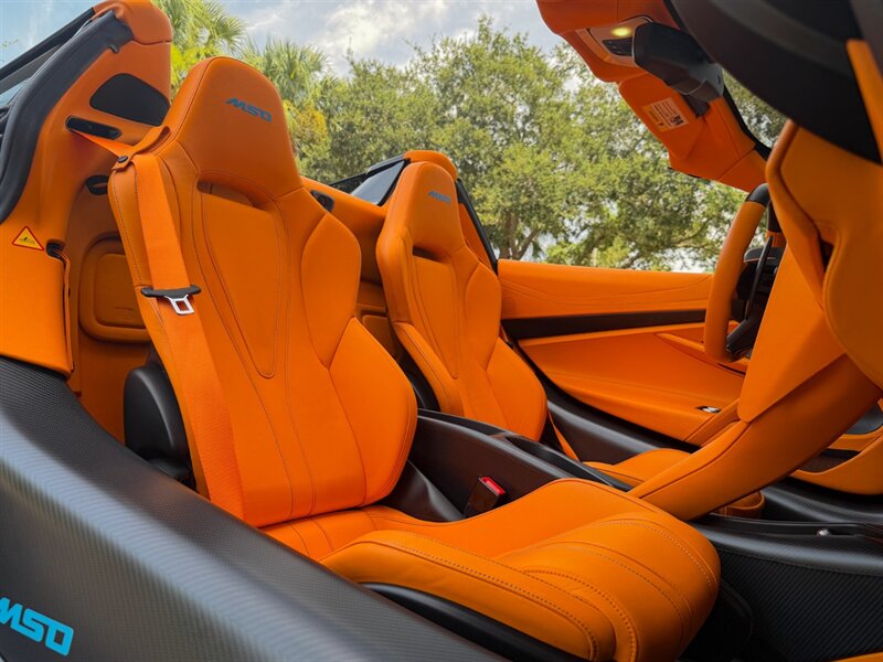 2022 McLaren 765LT Spider - Photo 33 - Bonita Springs, FL 34134