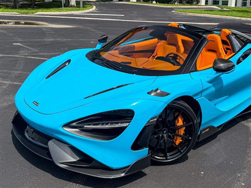 2022 McLaren 765LT Spider - Photo 11 - Bonita Springs, FL 34134