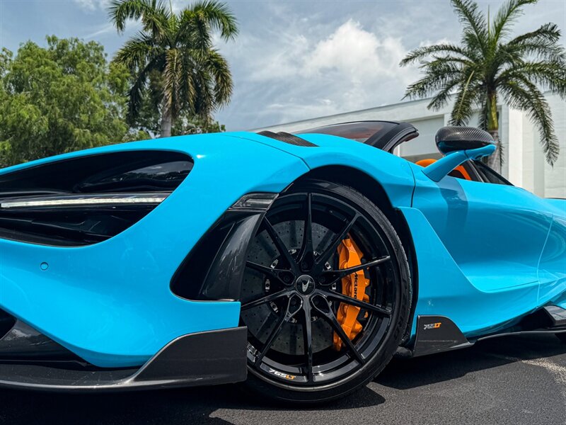 2022 McLaren 765LT Spider - Photo 13 - Bonita Springs, FL 34134