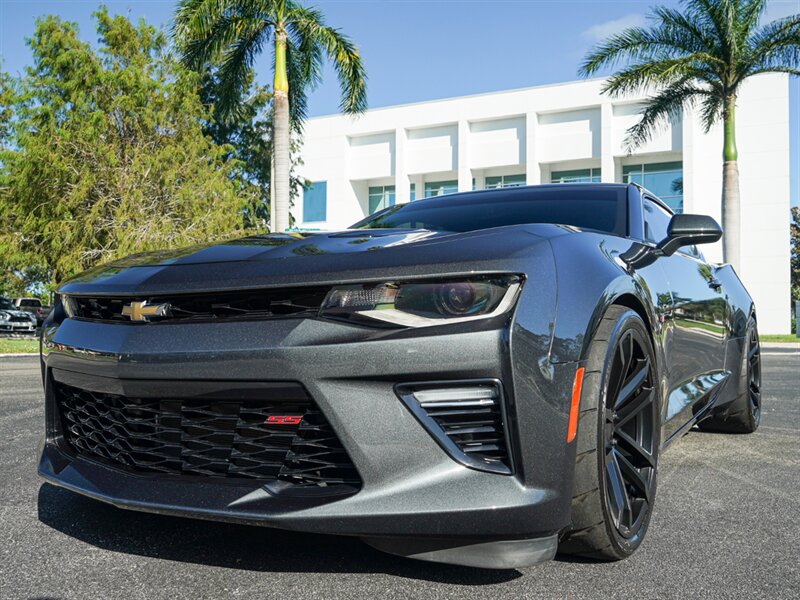 2018 Chevrolet Camaro SS - Photo 10 - Bonita Springs, FL 34134