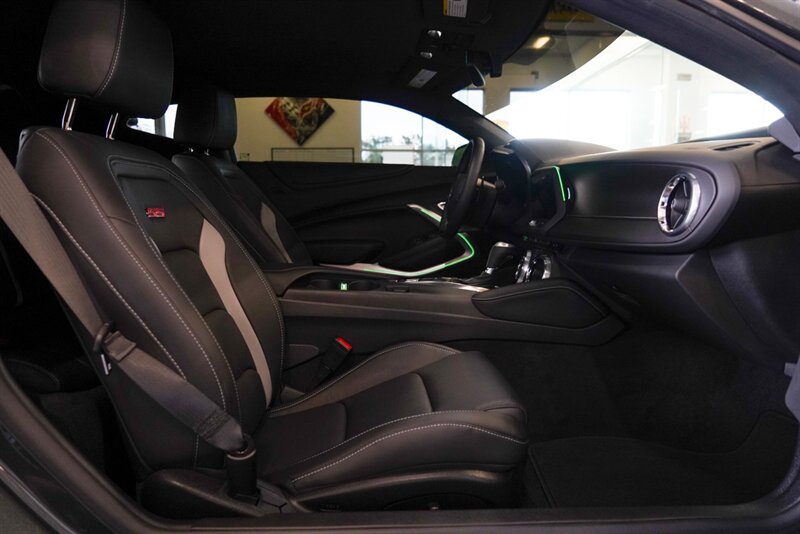 2018 Chevrolet Camaro SS - Photo 50 - Bonita Springs, FL 34134