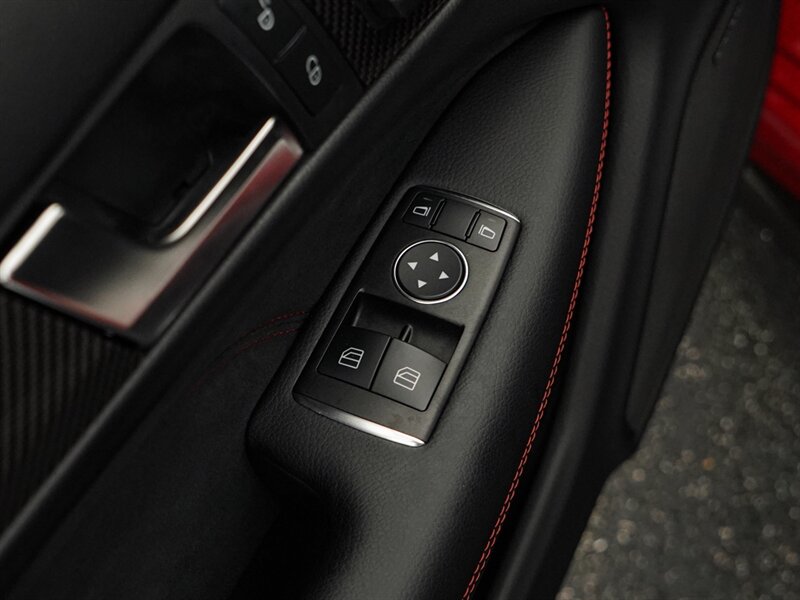 2012 Mercedes-Benz C 63 AMG Black Series - Photo 32 - Bonita Springs, FL 34134