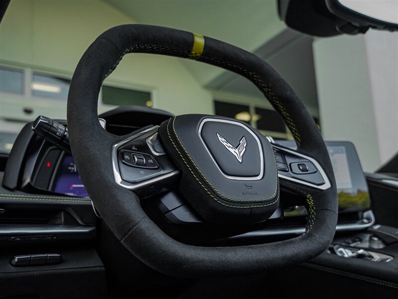 2020 Chevrolet Corvette Stingray - Photo 14 - Bonita Springs, FL 34134
