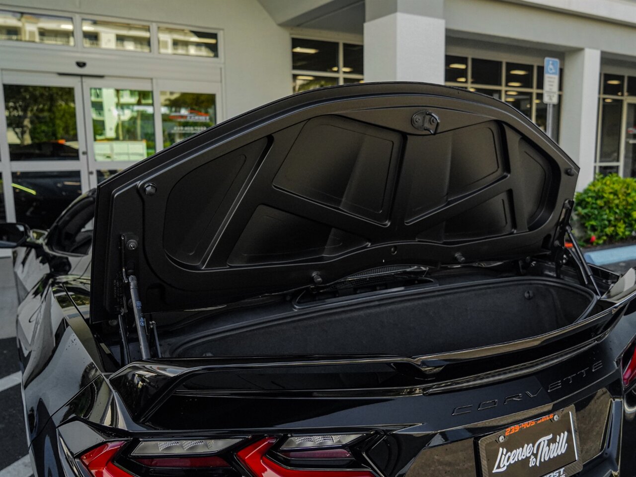 2020 Chevrolet Corvette Stingray   - Photo 37 - Bonita Springs, FL 34134