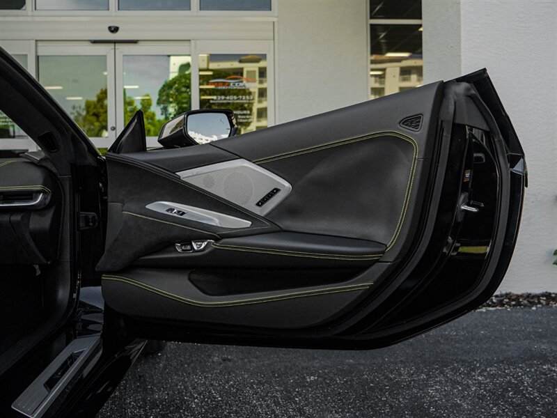 2020 Chevrolet Corvette Stingray - Photo 36 - Bonita Springs, FL 34134