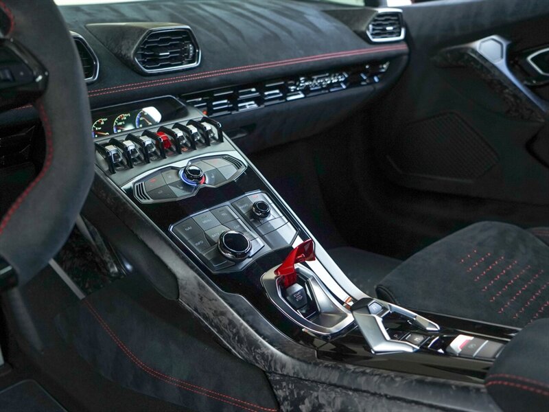 2018 Lamborghini Huracan Performante - Photo 14 - Bonita Springs, FL 34134