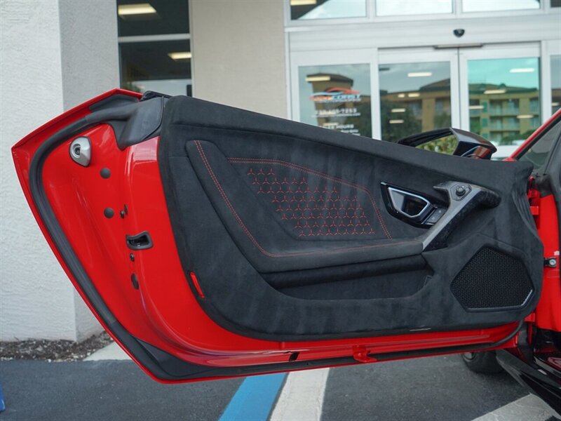 2018 Lamborghini Huracan Performante - Photo 20 - Bonita Springs, FL 34134