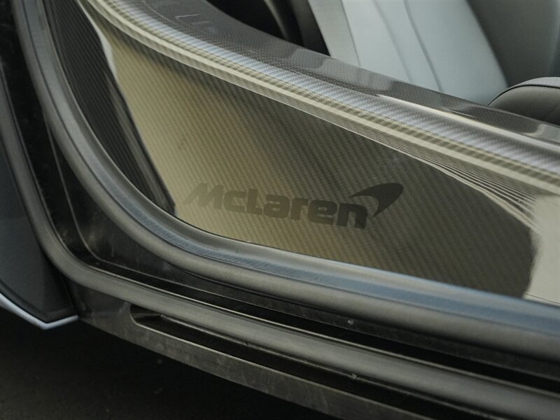 2020 McLaren 720S Spider Performance - Photo 37 - Bonita Springs, FL 34134