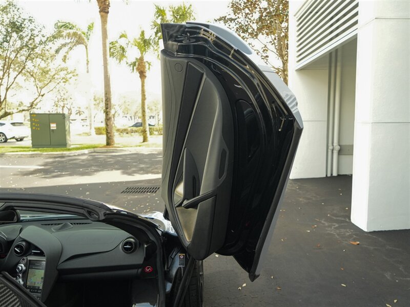 2020 McLaren 720S Spider Performance - Photo 38 - Bonita Springs, FL 34134