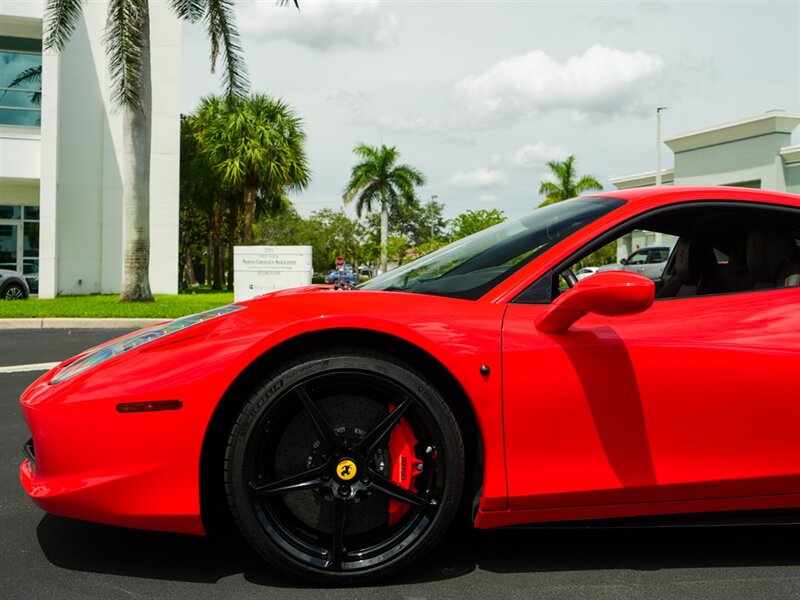 2012 Ferrari 458 Italia   - Photo 40 - Bonita Springs, FL 34134