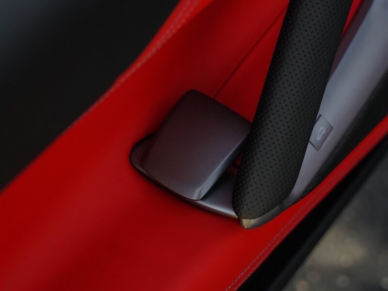 2021 Ferrari 812 GTS - Photo 27 - Bonita Springs, FL 34134