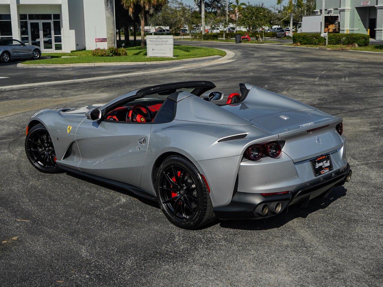 2021 Ferrari 812 GTS   - Photo 53 - Bonita Springs, FL 34134