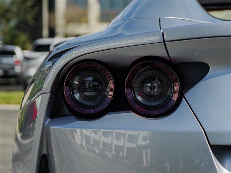 2021 Ferrari 812 GTS - Photo 60 - Bonita Springs, FL 34134