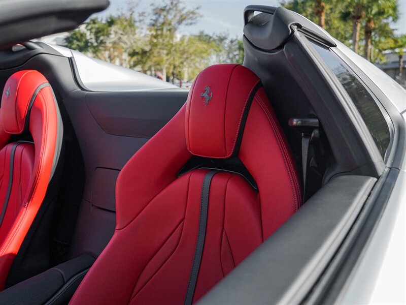 2021 Ferrari 812 GTS - Photo 8 - Bonita Springs, FL 34134