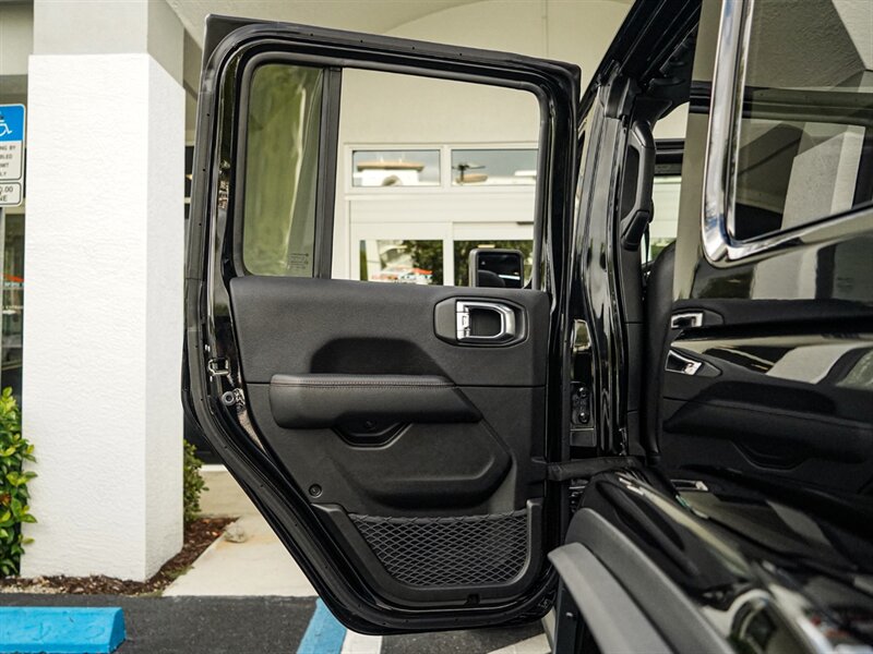 2023 Jeep Wrangler Rubicon 392 - Photo 25 - Bonita Springs, FL 34134