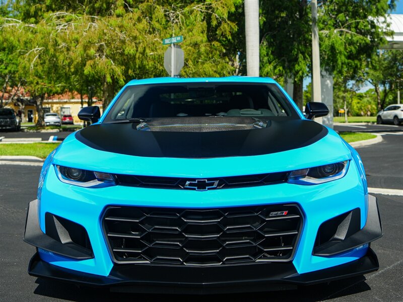 2023 Chevrolet Camaro ZL1   - Photo 6 - Bonita Springs, FL 34134