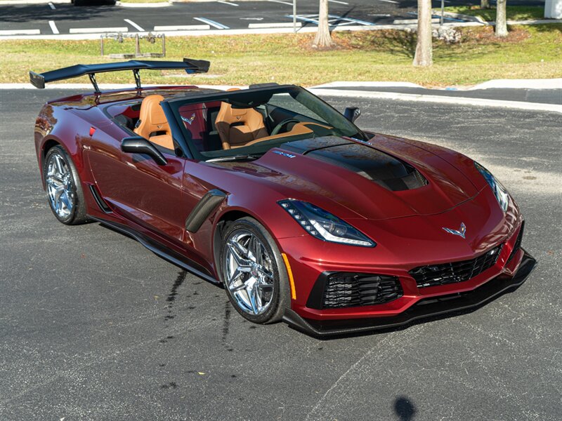 2019 Chevrolet Corvette ZR1   - Photo 9 - Bonita Springs, FL 34134