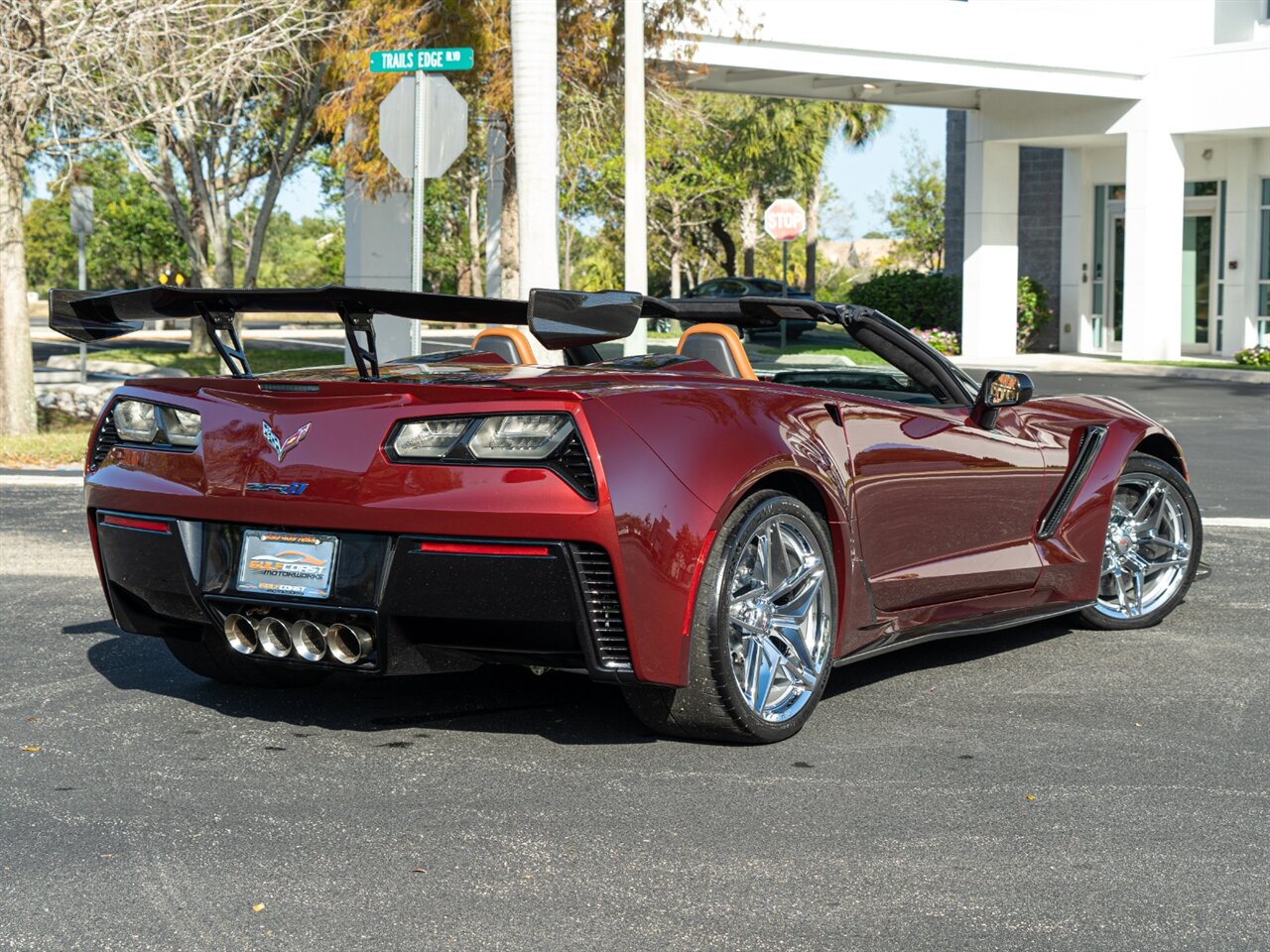 2019 Chevrolet Corvette ZR1   - Photo 5 - Bonita Springs, FL 34134