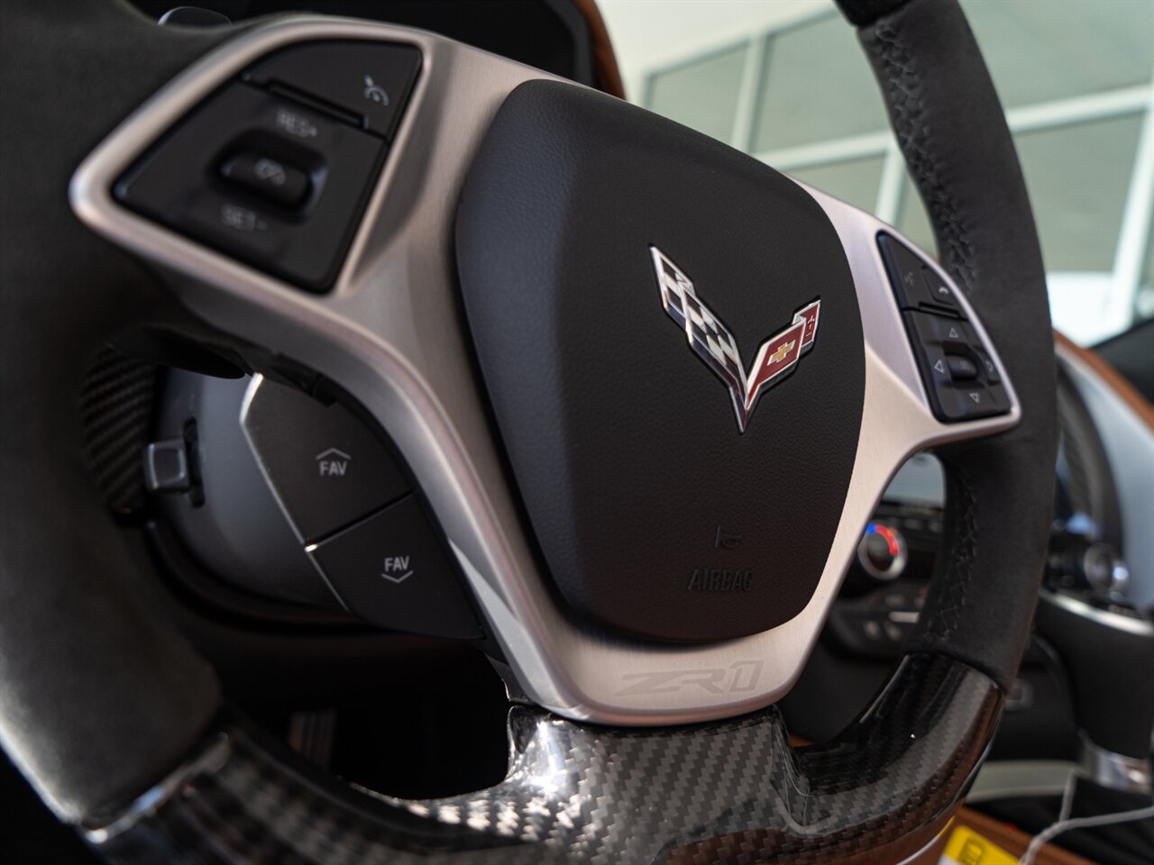 2019 Chevrolet Corvette ZR1   - Photo 13 - Bonita Springs, FL 34134