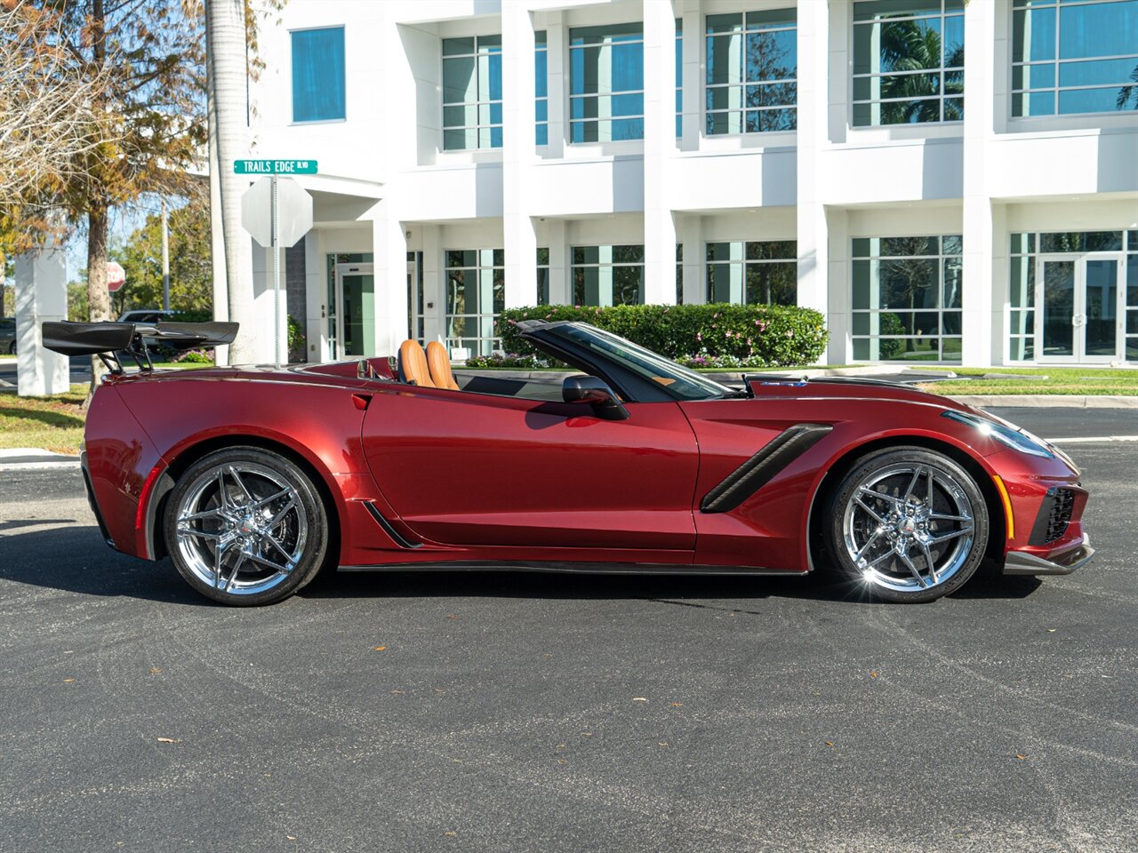 2019 Chevrolet Corvette ZR1   - Photo 12 - Bonita Springs, FL 34134