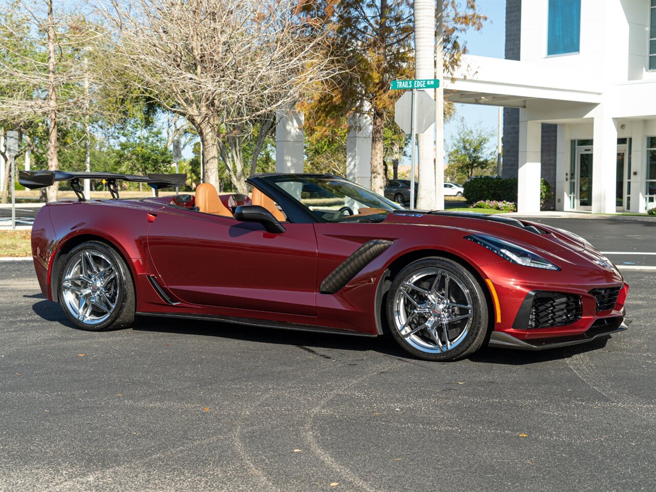 2019 Chevrolet Corvette ZR1   - Photo 10 - Bonita Springs, FL 34134