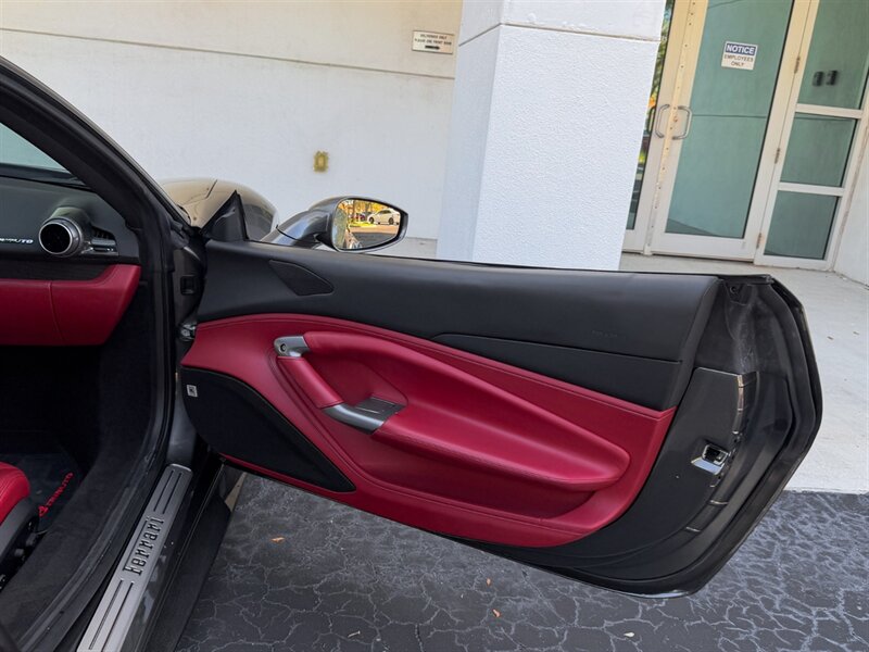 2021 Ferrari F8 Tributo - Photo 34 - Bonita Springs, FL 34134