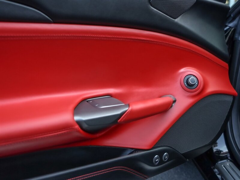 2018 Ferrari 488 GTB - Photo 18 - Bonita Springs, FL 34134