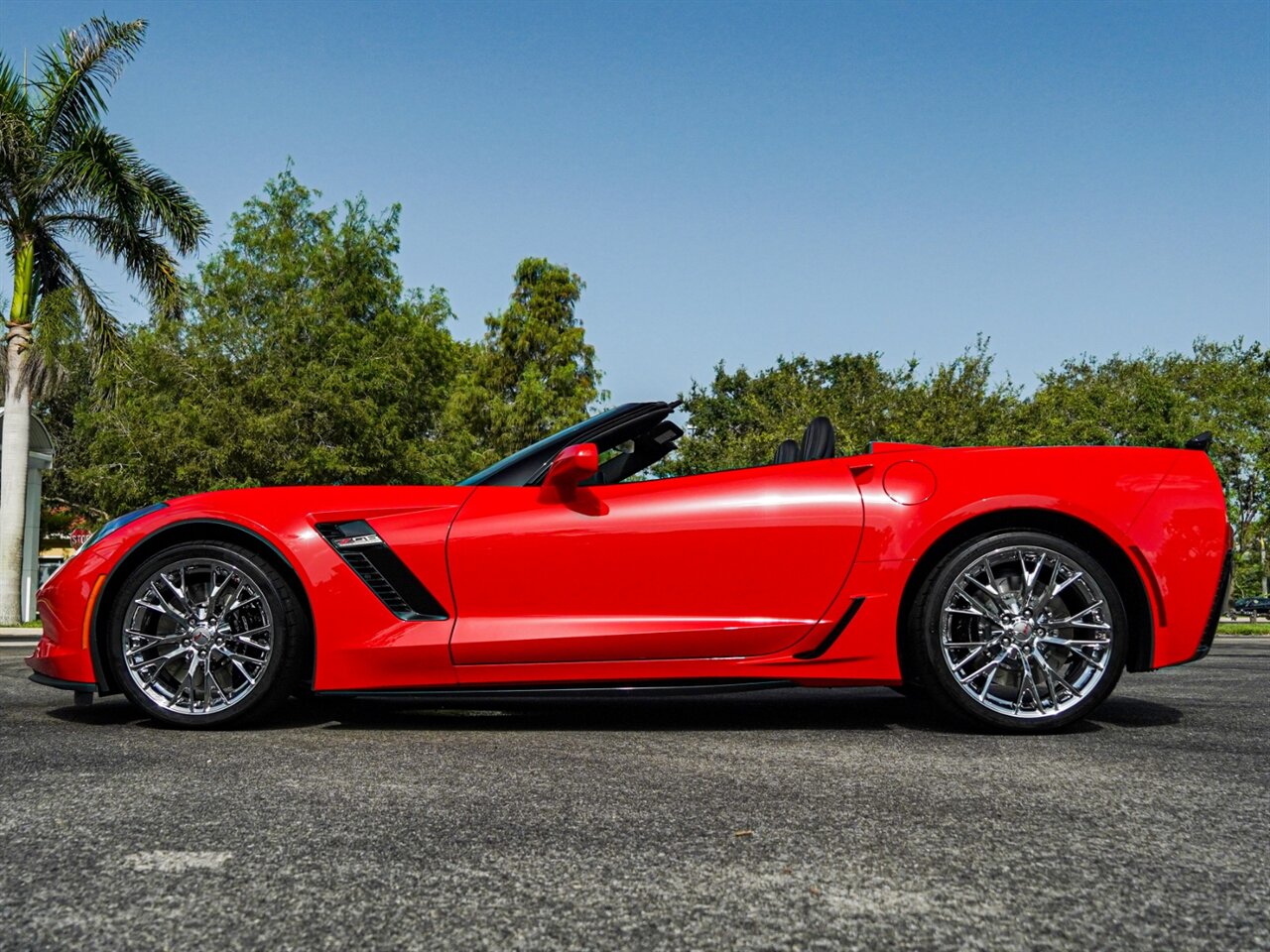 2019 Chevrolet Corvette Z06   - Photo 39 - Bonita Springs, FL 34134