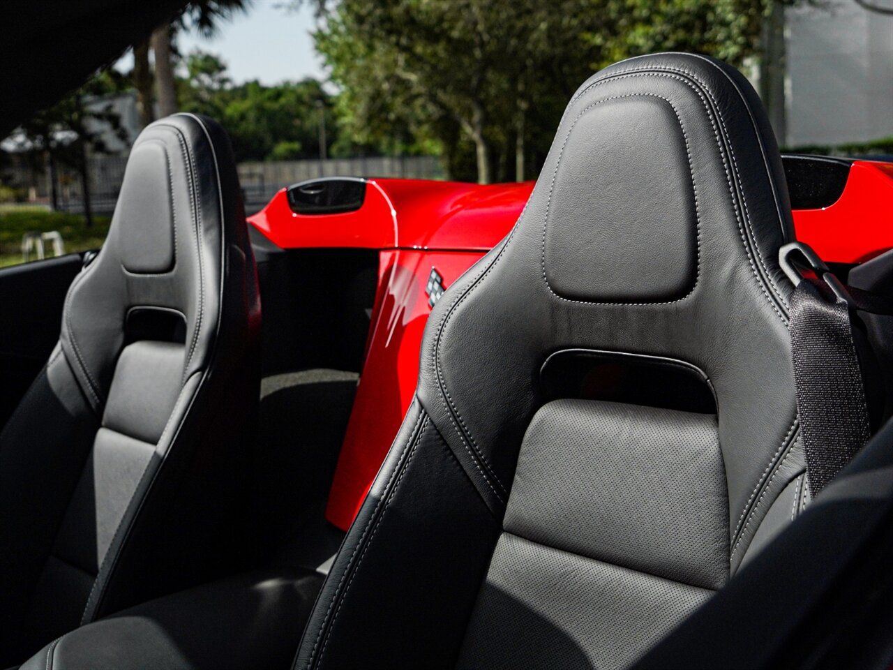 2019 Chevrolet Corvette Z06   - Photo 8 - Bonita Springs, FL 34134