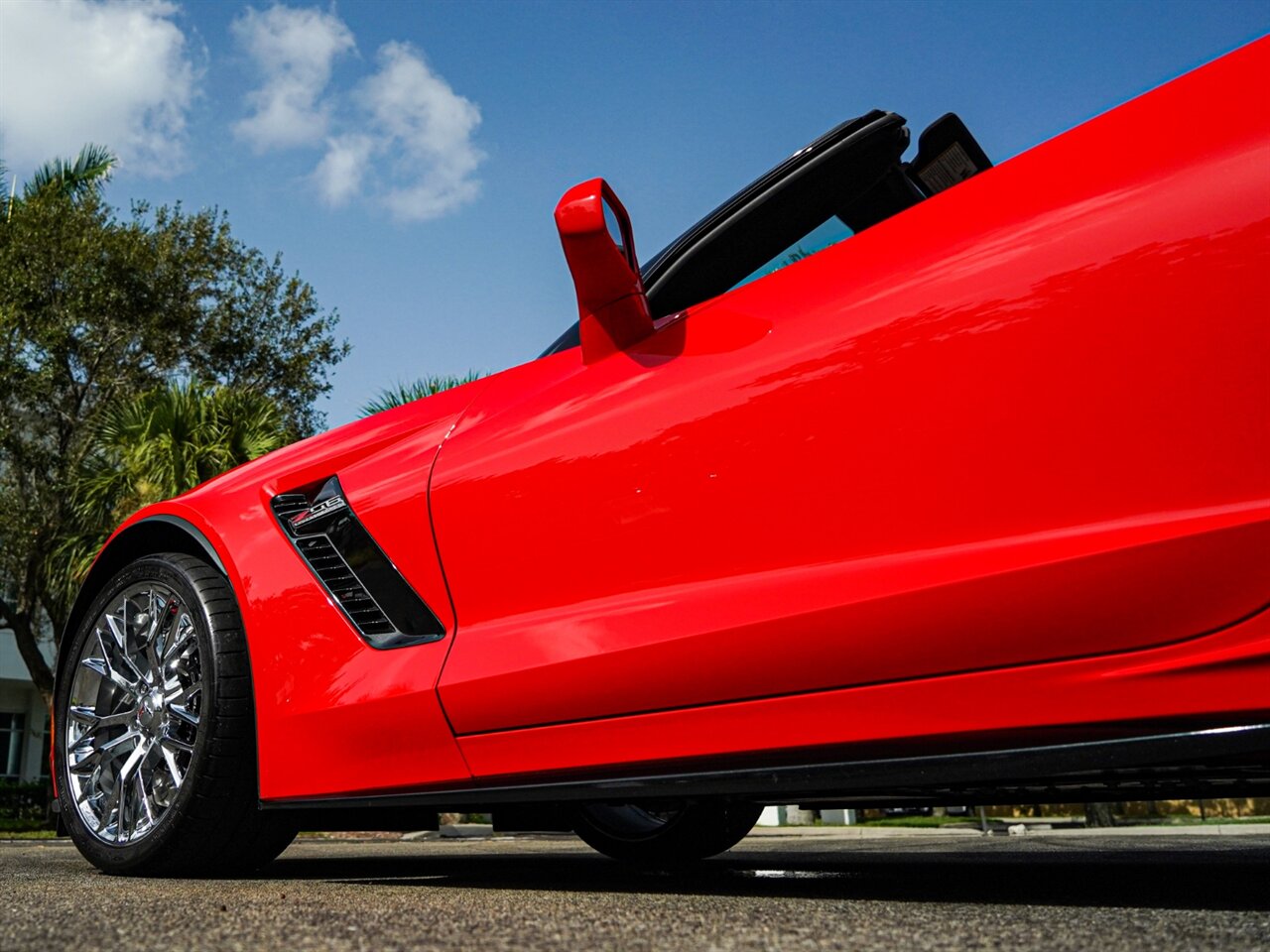 2019 Chevrolet Corvette Z06   - Photo 46 - Bonita Springs, FL 34134