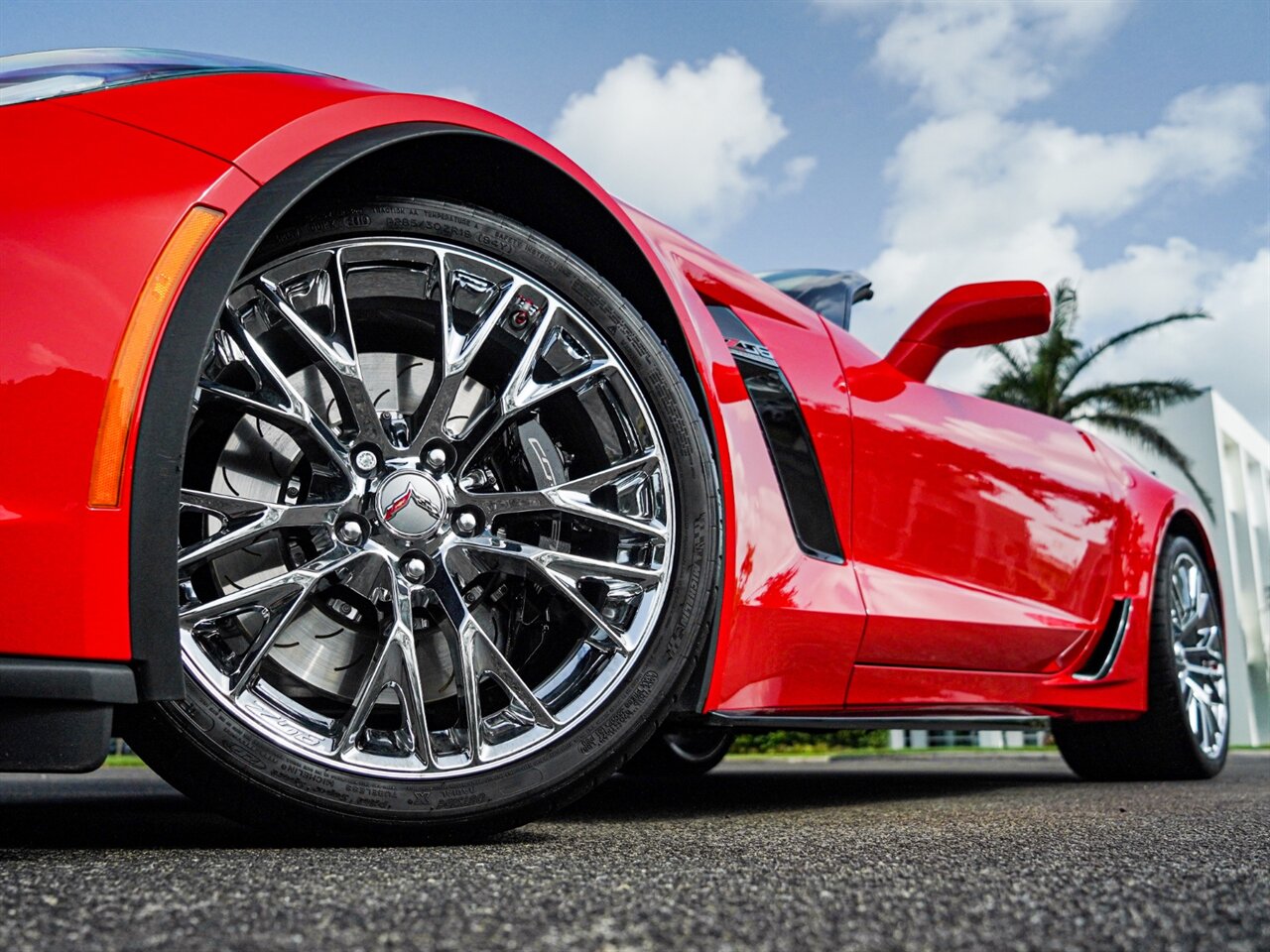 2019 Chevrolet Corvette Z06   - Photo 10 - Bonita Springs, FL 34134