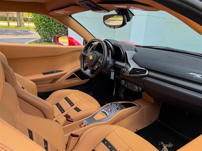 2011 Ferrari 458 Italia   - Photo 26 - Bonita Springs, FL 34134