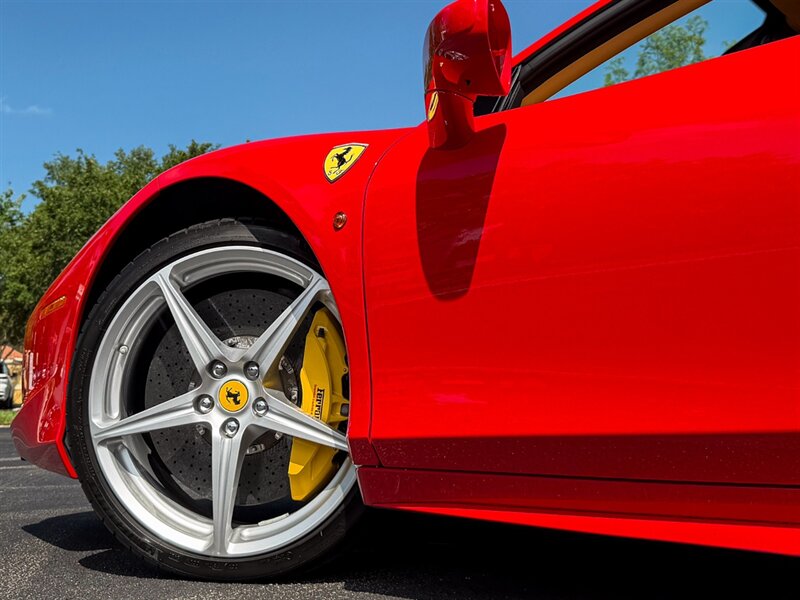 2011 Ferrari 458 Italia   - Photo 50 - Bonita Springs, FL 34134