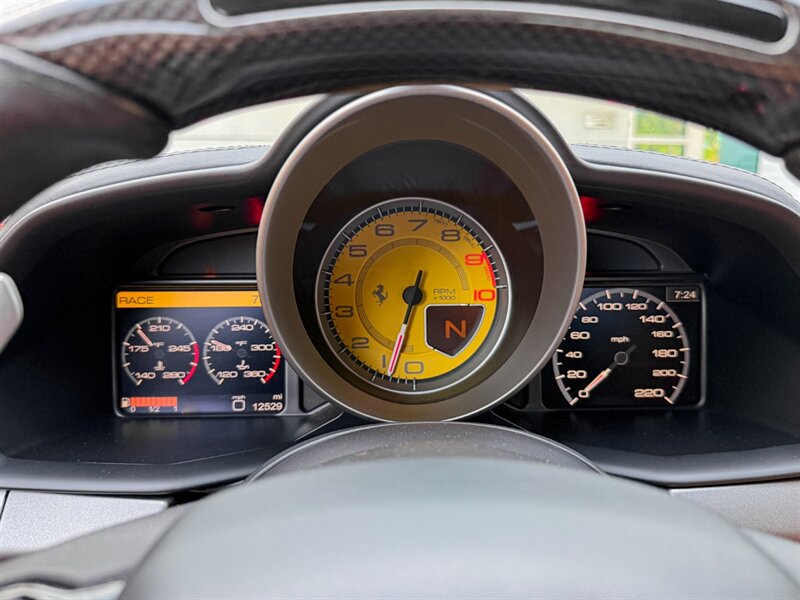 2011 Ferrari 458 Italia   - Photo 13 - Bonita Springs, FL 34134