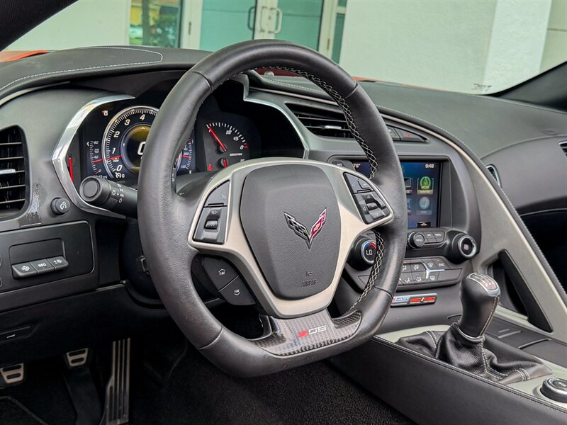 2016 Chevrolet Corvette Z06   - Photo 12 - Bonita Springs, FL 34134