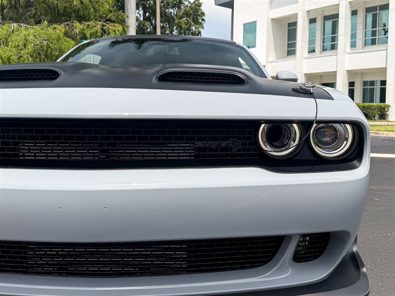 2022 Dodge Challenger SRT Hellcat Redeye - Photo 3 - Bonita Springs, FL 34134