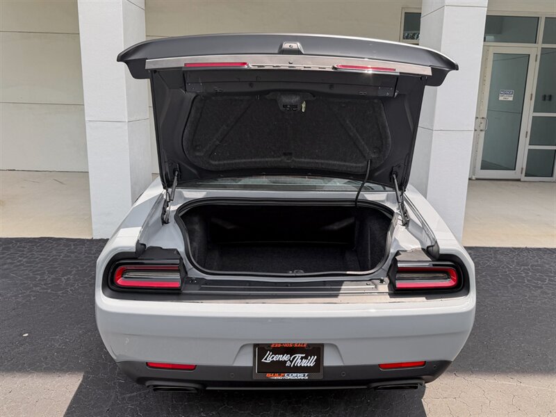 2022 Dodge Challenger SRT Hellcat Redeye - Photo 38 - Bonita Springs, FL 34134