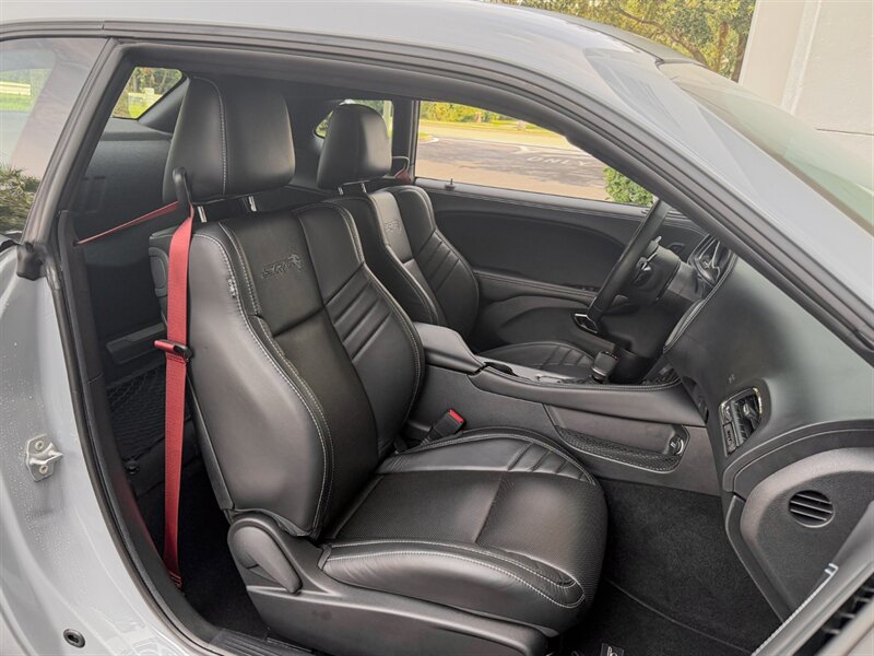 2022 Dodge Challenger SRT Hellcat Redeye - Photo 31 - Bonita Springs, FL 34134