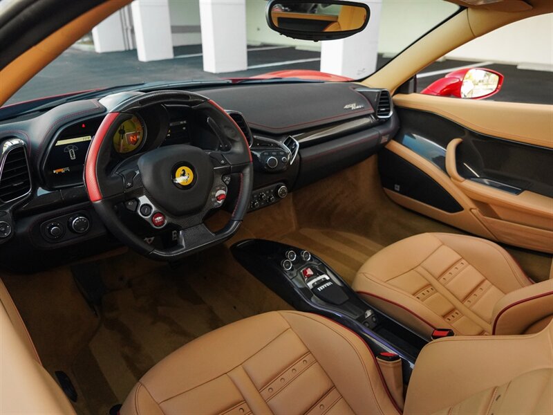 2012 Ferrari 458 Italia   - Photo 2 - Bonita Springs, FL 34134